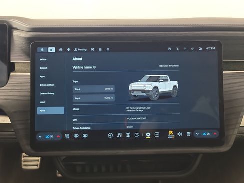 Used 2024 Rivian R1T Adventure AWD/4WD image 27