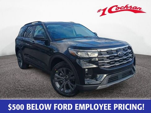 New 2026 Ford Explorer Active w/ Active Comfort Package AWD/4WD image 1