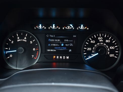 Used 2018 Ford F150 XLT w/ Trailer Tow Package image 27