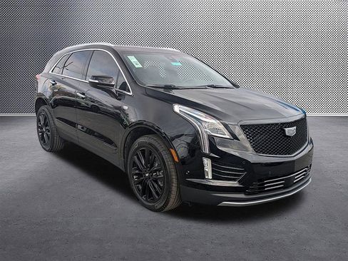 New 2026 Cadillac XT5 Premium Luxury w/ LPO, ONYX Package image 3