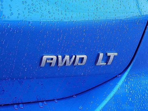 Used 2024 Chevrolet Equinox LT image 33