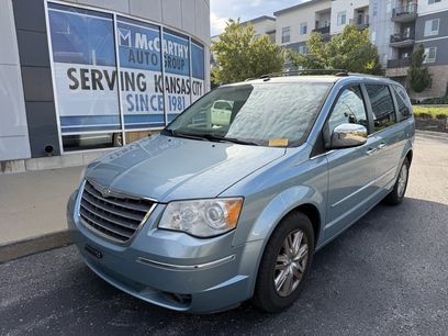 Used 2008 Chrysler Town & Country Limited w/ Entertainment Group #3