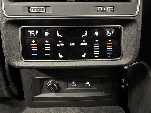 Used 2023 Audi Q7 3.0T Premium Plus w/ Premium Plus Package image 34