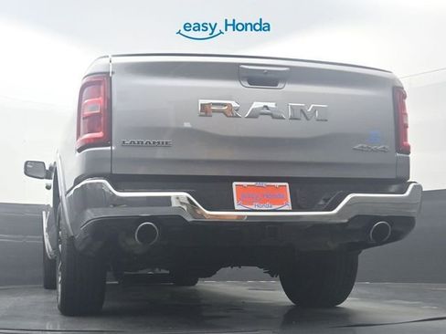 Used 2025 RAM 1500 Laramie AWD/4WD image 32