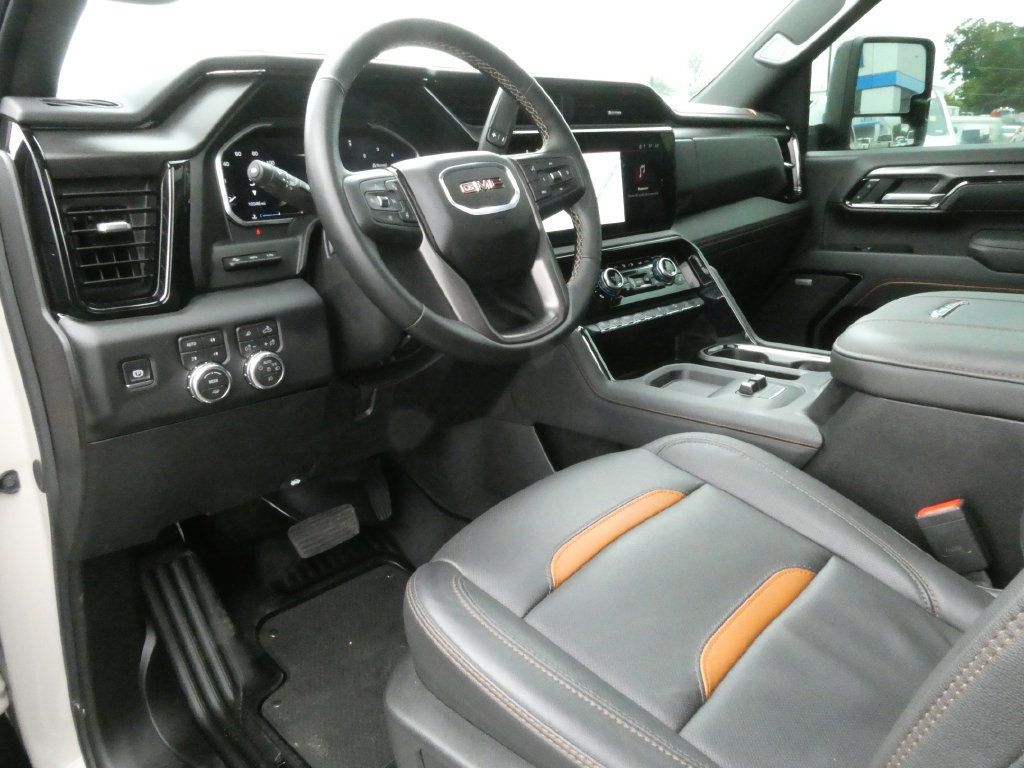 Certified 2026 GMC Sierra 2500 AT4 w/ AT4 Premium Plus Package AWD/4WD image 27