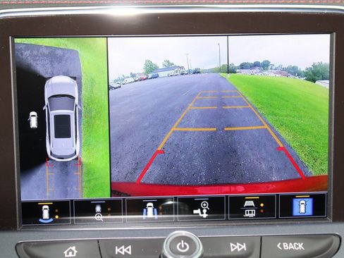 Used 2021 Chevrolet Blazer RS w/ Enhanced Convenience Package AWD/4WD image 13