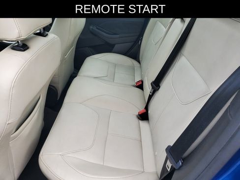 Used 2018 Ford Focus Titanium image 11