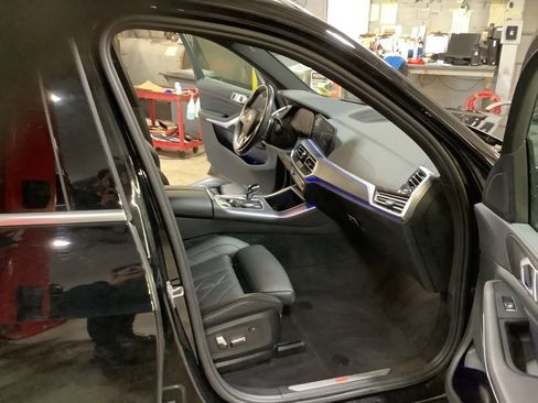 Used 2023 BMW X5 xDrive40i w/ Premium Package image 20