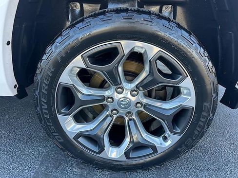 Used 2019 RAM 1500 Limited image 26