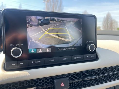 Certified 2024 Honda HR-V LX image 19