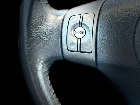 Used 2010 Toyota RAV4 Limited FWD image 39