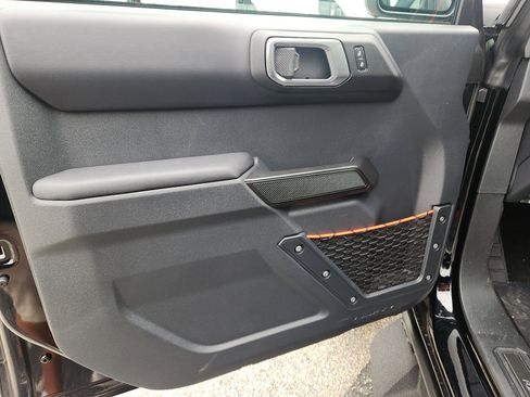 New 2025 Ford Bronco Raptor image 8