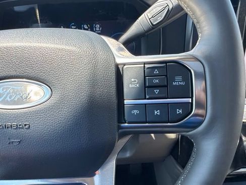 New 2026 Ford F250 Platinum w/ Platinum Plus Package AWD/4WD image 34