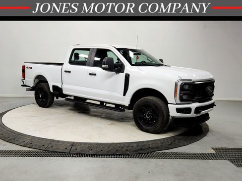 Used 2023 Ford F250 XL w/ STX Appearance Package image 1