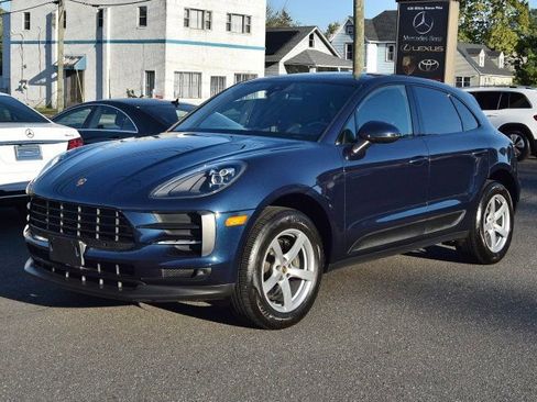 Used 2020 Porsche Macan image 2