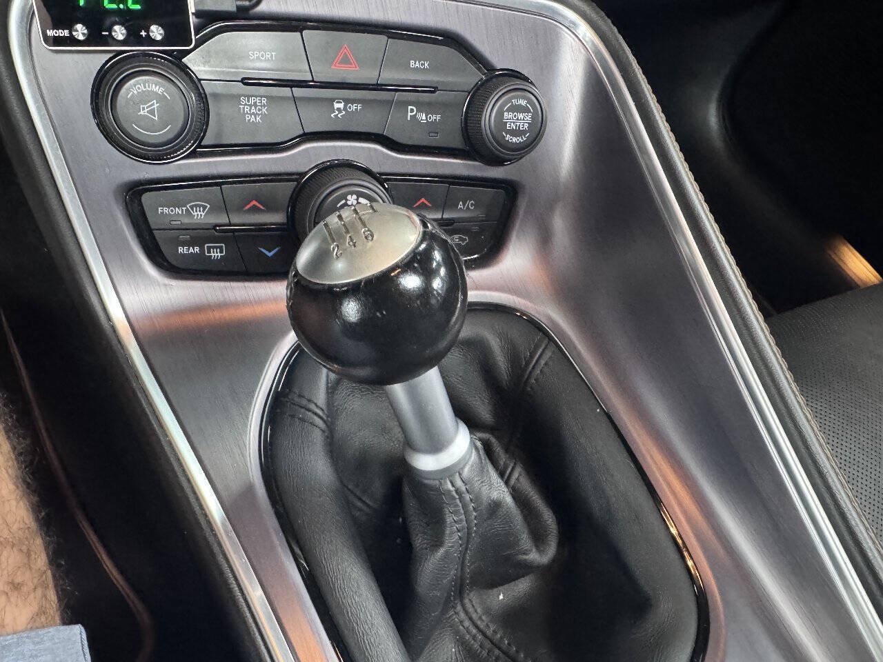 Used 2016 Dodge Challenger R/T Plus RWD image 13