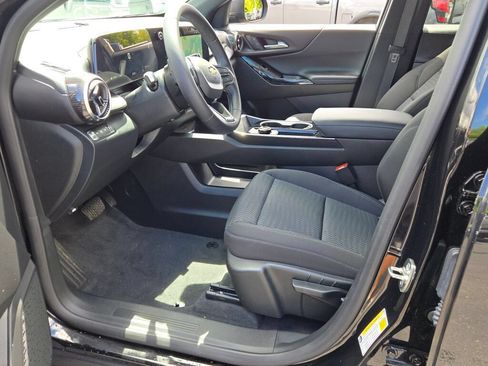 Certified 2026 Chevrolet Equinox LT w/ Safety and Technology Package AWD/4WD image 26