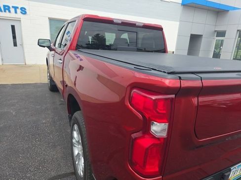 Used 2023 Chevrolet Silverado 1500 LTZ AWD/4WD image 44
