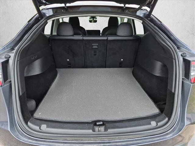 Used 2021 Tesla Model Y Long Range AWD/4WD image 6