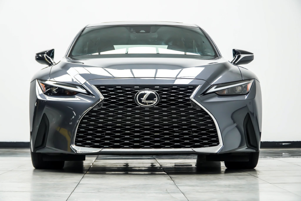 Used 2024 Lexus IS 300 w/ Comfort Package RWD image 11