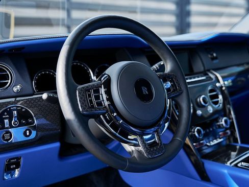 Used 2023 Rolls-Royce Cullinan Black Badge w/ Driver's Package image 37