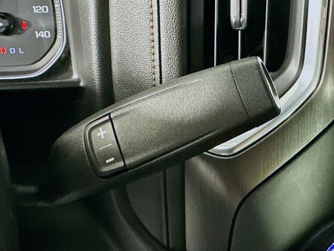 Used 2022 GMC Sierra 2500 AT4 AWD/4WD image 21
