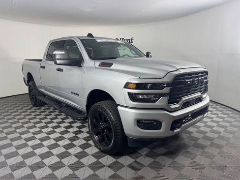 Used 2026 RAM 2500 Big Horn AWD/4WD image 5