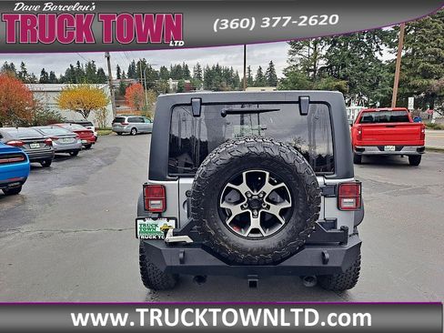 Used 2017 Jeep Wrangler Unlimited Sport w/ Quick Order Package 24S image 4