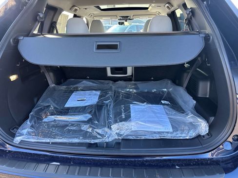 New 2026 Mitsubishi Outlander SE image 3