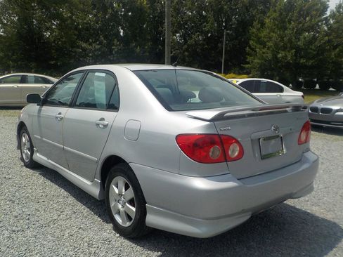 Used 2007 Toyota Corolla S FWD image 3
