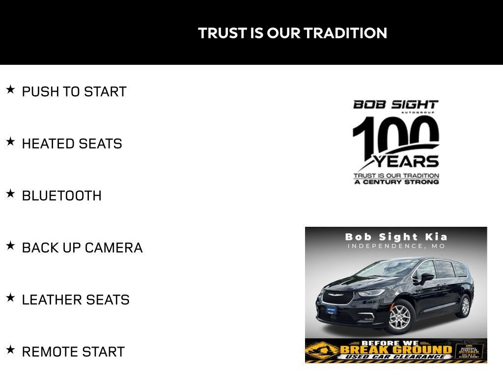 Used 2024 Chrysler Pacifica Touring-L FWD image 2