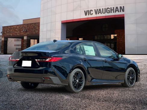 New 2026 Toyota Camry SE FWD image 5
