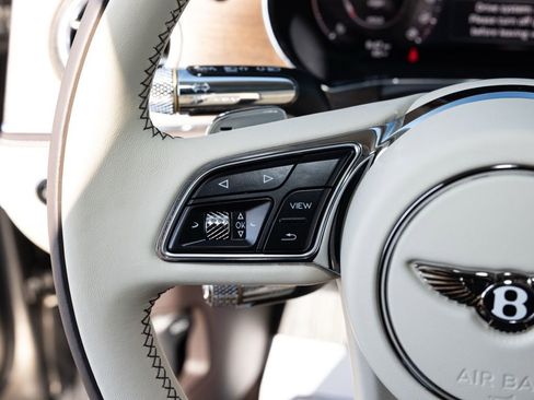 New 2026 Bentley Flying Spur Plug-In Hybrid AWD/4WD image 41
