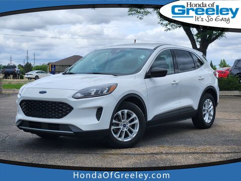 Used 2022 Ford Escape SE FWD image 1