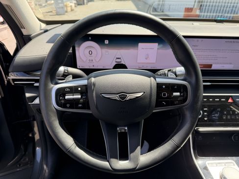 Used 2025 Genesis GV80 2.5T Standard image 12