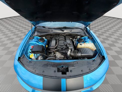 Used 2019 Dodge Charger Scat Pack w/ Dynamics Package RWD image 18