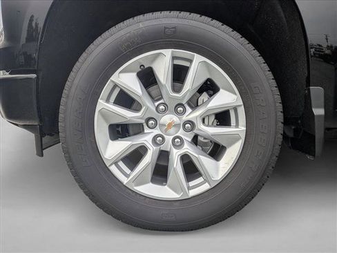 New 2026 Chevrolet Silverado 1500 Custom image 10