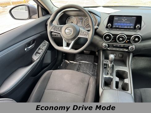 Used 2022 Nissan Sentra S image 4