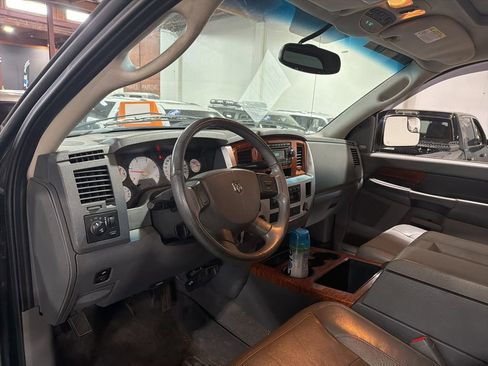 Used 2007 Dodge Ram 3500 Truck Laramie image 9