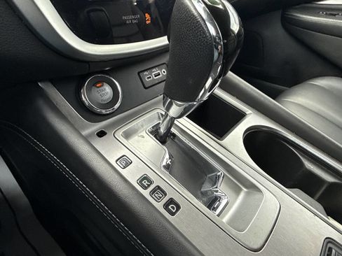 Used 2023 Nissan Murano SV image 28