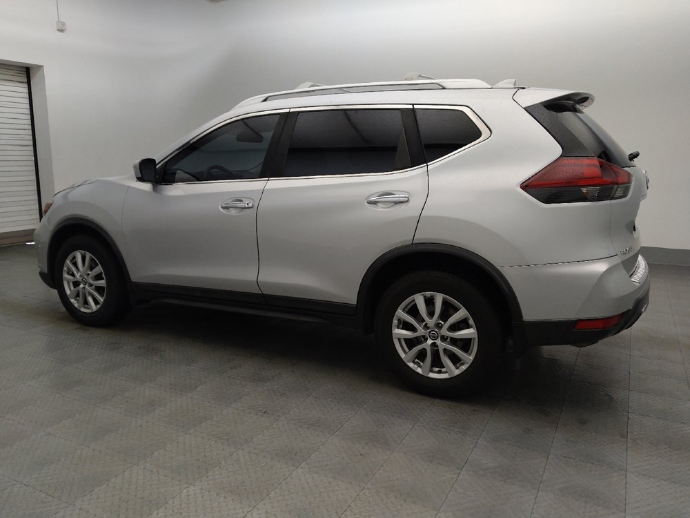 Used 2020 Nissan Rogue S w/ Special Edition Package FWD image 3