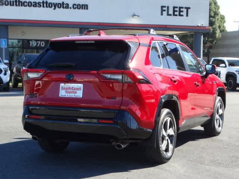 Certified 2024 Toyota RAV4 SE image 14