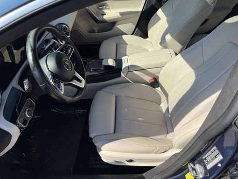 Used 2022 Mercedes-Benz CLA 250 image 13