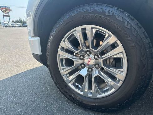 Used 2024 GMC Sierra 1500 Denali w/ Technology Package AWD/4WD image 27