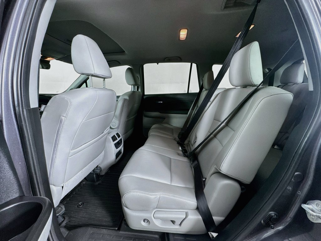Used 2022 Honda Pilot EX-L image 25