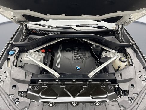 Used 2020 BMW X5 xDrive40i w/ Premium Package image 28