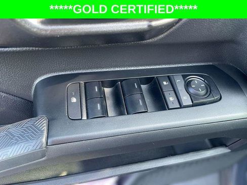 Certified 2024 Toyota Tacoma SR5 AWD/4WD image 15