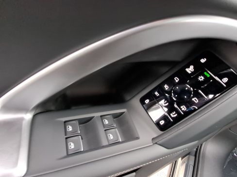 New 2026 Audi Q5 Premium Plus AWD/4WD image 30