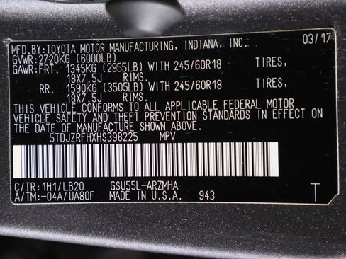 Used 2017 Toyota Highlander XLE w/ Carpet Mat Package AWD/4WD image 45