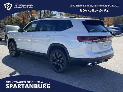 New 2026 Volkswagen Atlas SE image 4